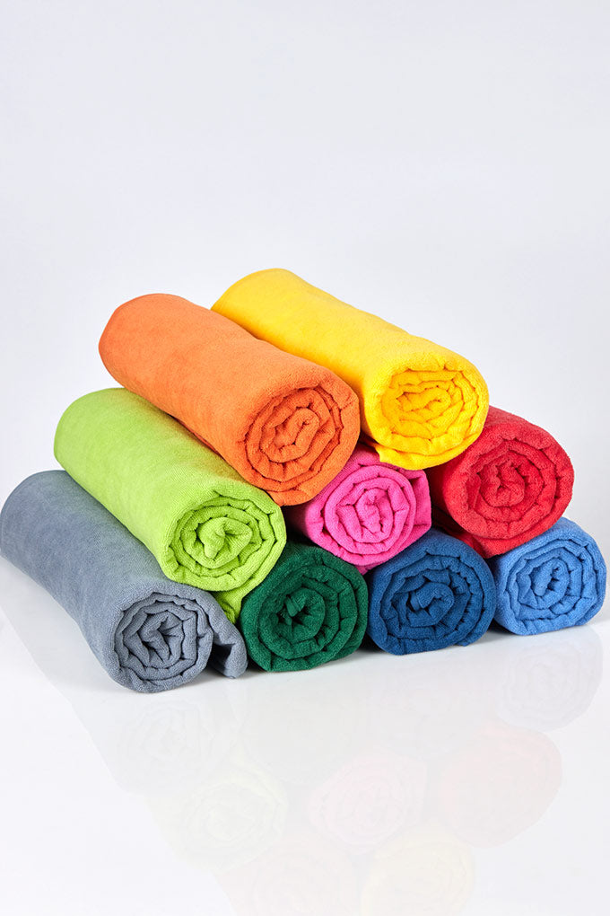 LA SERVIETTE DE PLAGE UNIE