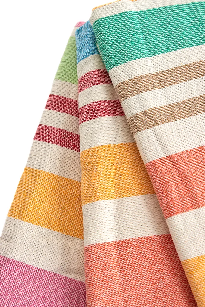 LE PARÉO IMPRIMÉ À FRANGES